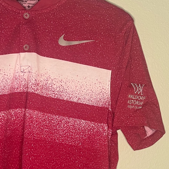 Nike Dri Fit with Waldorf Astoria Logo - Picture 2 of 2